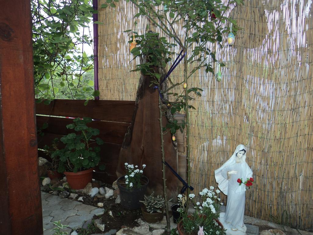 Pansion Modana Medjugorje Luaran gambar