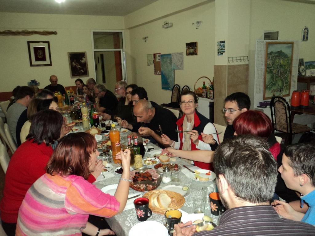 Pansion Modana Medjugorje Luaran gambar