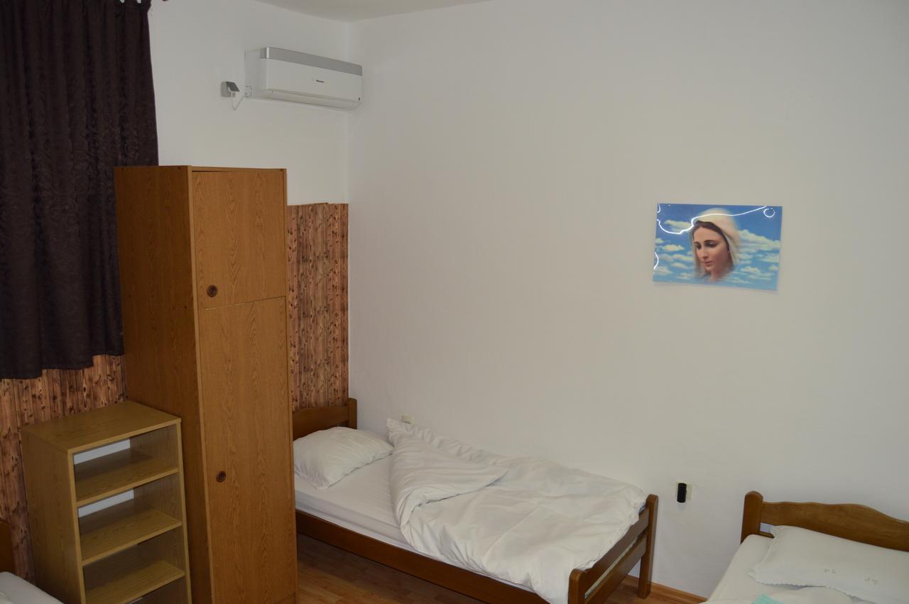 Pansion Modana Medjugorje Luaran gambar